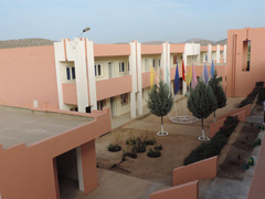 Cérémonie d’inauguration des salles de classe réalisées dans le cadre d’une Aide non-remboursable aux projets locaux contribuant à la sécurité humaine du Gouvernement du Japon : "Projet d’extension du Lycée Qualifiant Ait Baha" - 2015/11/12