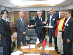 Cérémonie de signature des contrat de don APL 2010-12-06