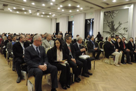 Ambassadeur KUROKAWA à la Cérémonie du 50ème anniversaire du Programme des Volontaires Japonais - 2015/11/24