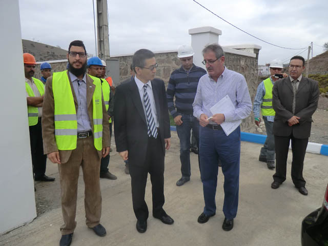 Visite de l’Ambassadeur KUROKAWA au site du projet des travaux du centre de l’eau potable de Bouhmed dans la région Chefchaouen - 2016/10/27