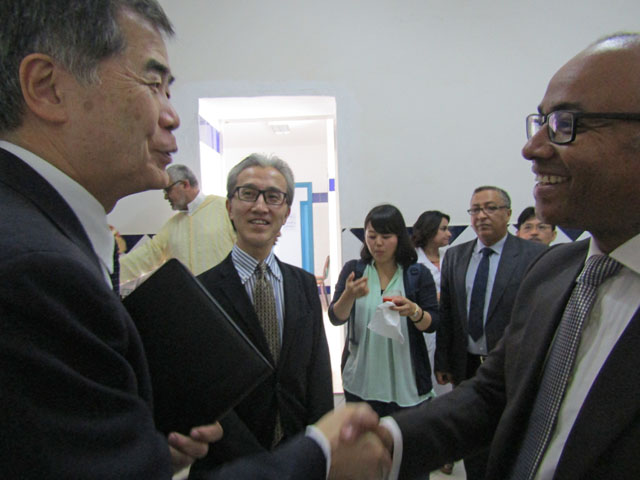 Visite au Centre de Santé Moulay Abdellah à El Jadida par l’Ambassadeur HANATANI - 29/09/2017