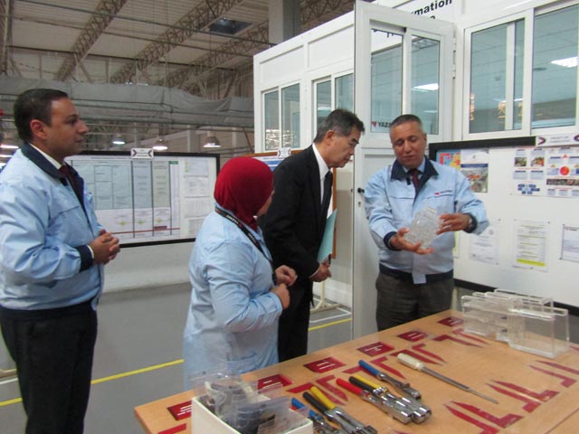 Visite à YAZAKI Tanger par l’Ambassadeur HANATANI - 14/11/2017
