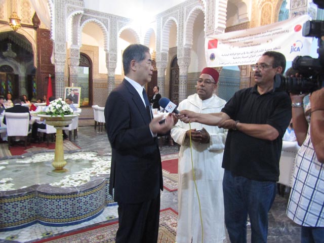 Participation de l’Ambassadeur Hanatani à l’Iftar (ftour) organisé par l'Association des Participants Marocains aux Programmes (APMP) de la JICA - 17/06/2017