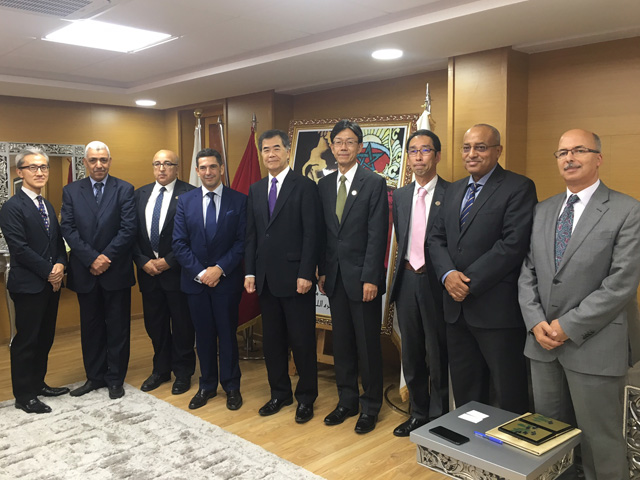 la cérémonie de signature de la convention de la coopération entre l'Université de Saitama et l'Université Mohammed V de Rabat (le 31 Octobre 2017) - 31/10/2017